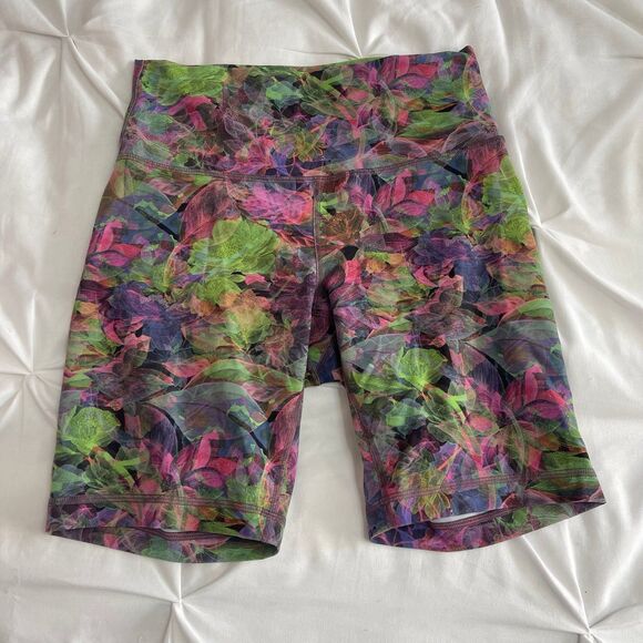 Lululemon Wunder Train High-Rise Shorts - Picture 1 of 5